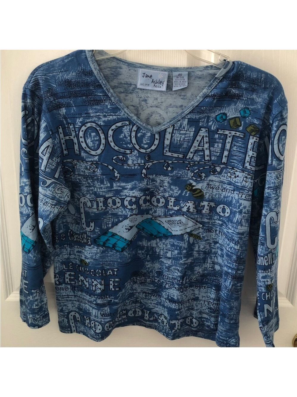 Jane Ashley Novelty Blue Heathered Graphic V-Neck Top Y2K Graphic Vintage Newsy